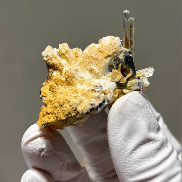 Aquamarine with tourmaline and feldspar from Pakistan — detail view