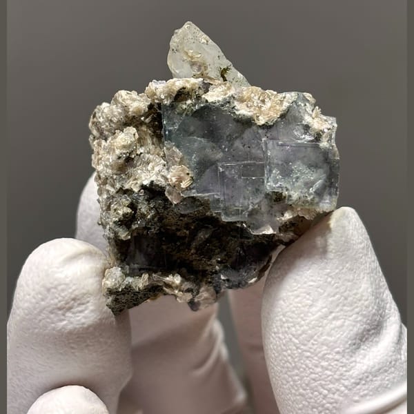 Yaogangxian fluorite with quartz and mica — alternate view