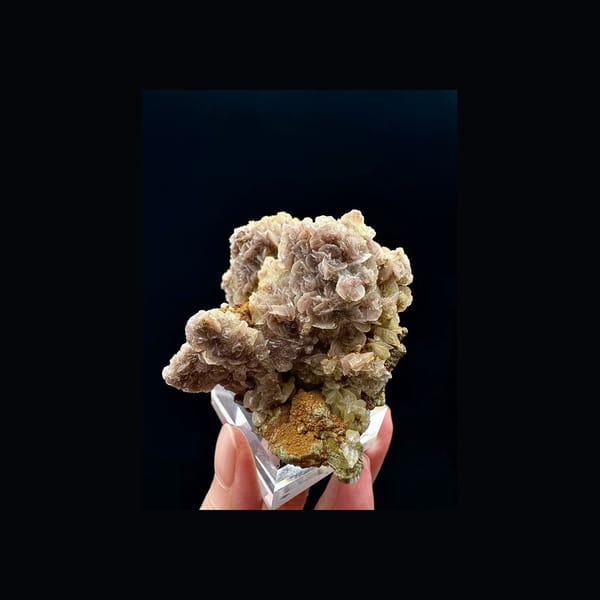 Mauve Petal Calcite on Ochre-Coated Quartz — Inner Mongolia — individual mineral specimen view 3