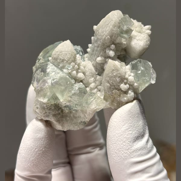 Quartz with fluorite C from Inner Mongolia — complete view