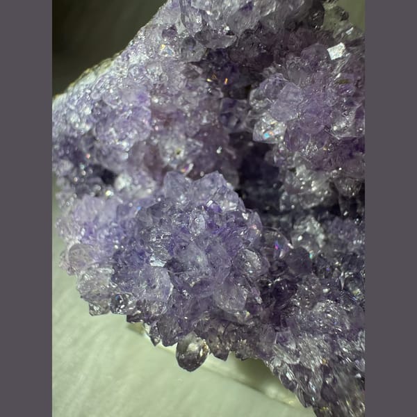 Purple Amethyst Cluster 6.0 cm — detail view
