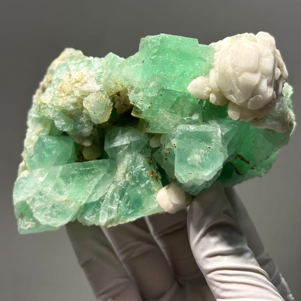 Large green fluorite with quartz from Hunan — alternate view