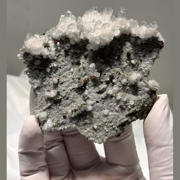 Broad calcite plate from Fujian — complete view
