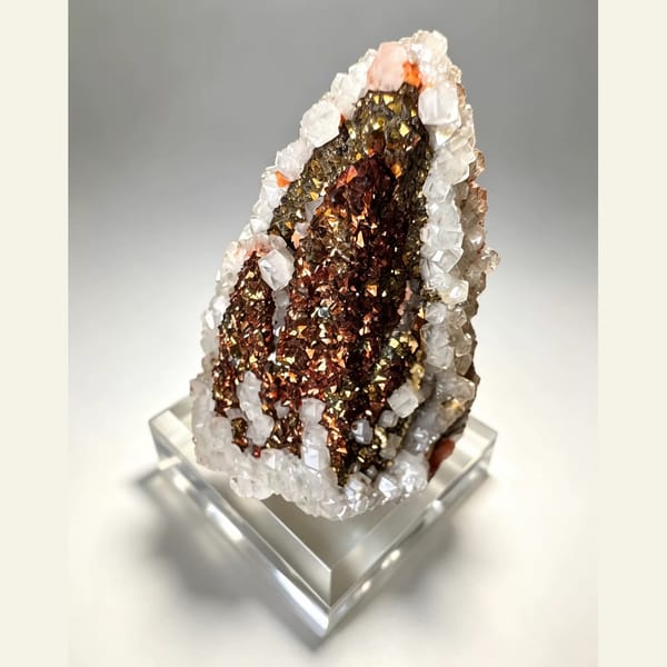 Iridescent Pyrite with Calcite Daye 5.5 cm — detail view