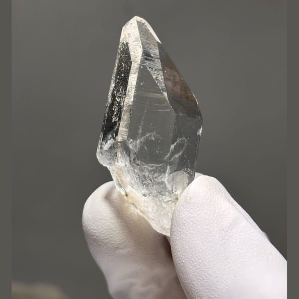 Complete-tip Xuebaoding quartz C — alternate view