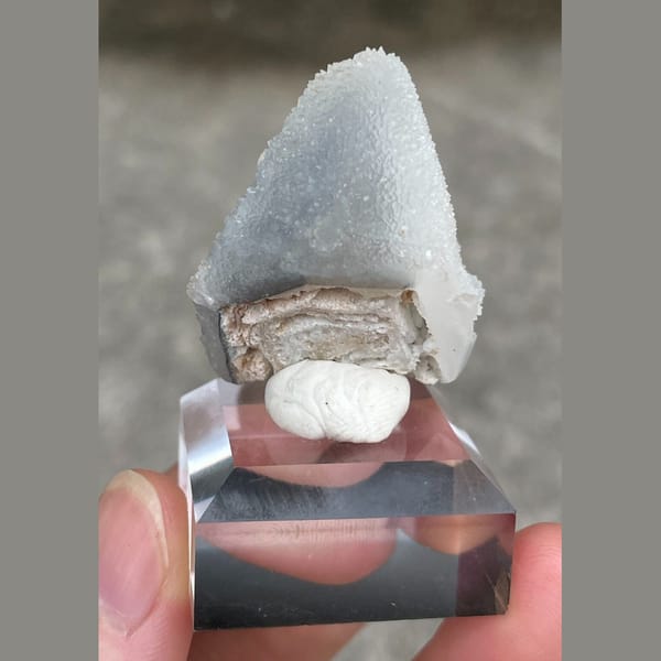Quartz over calcite from Zhejiang — detail view