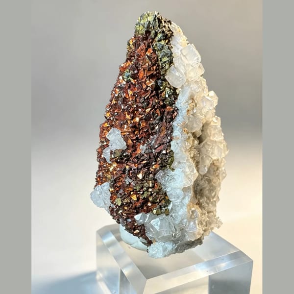 Pyrite with Calcite Rim Daye 3.2 cm — detail view