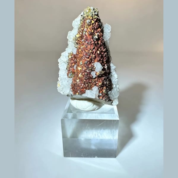 Pyrite with Calcite Rim Daye 3.2 cm — detail view