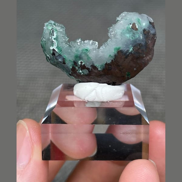 Quartz over malachite from the Congo — detail view