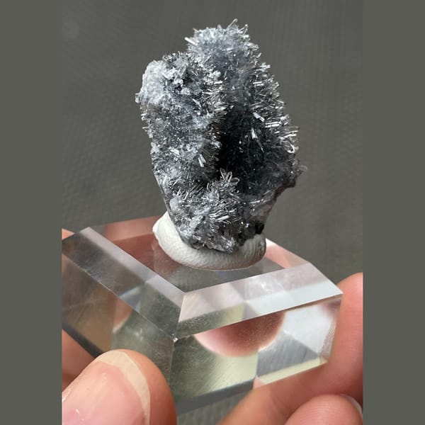 Clear quartz from Fujian — alternate view