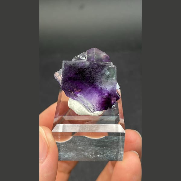 Blue-purple fluorite A from Inner Mongolia — complete view
