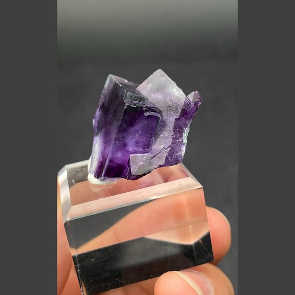 Blue-purple fluorite A from Inner Mongolia — alternate view
