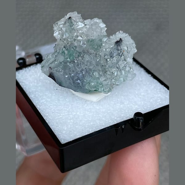 Quartz over malachite from Congo — detail view