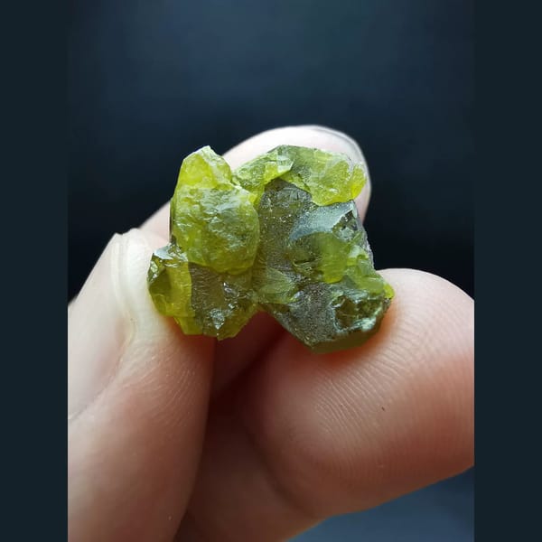 Gem-quality floater sphalerite — detail view