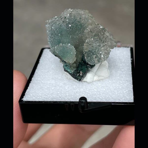 Chlorite-included quartz from Brazil — detail view
