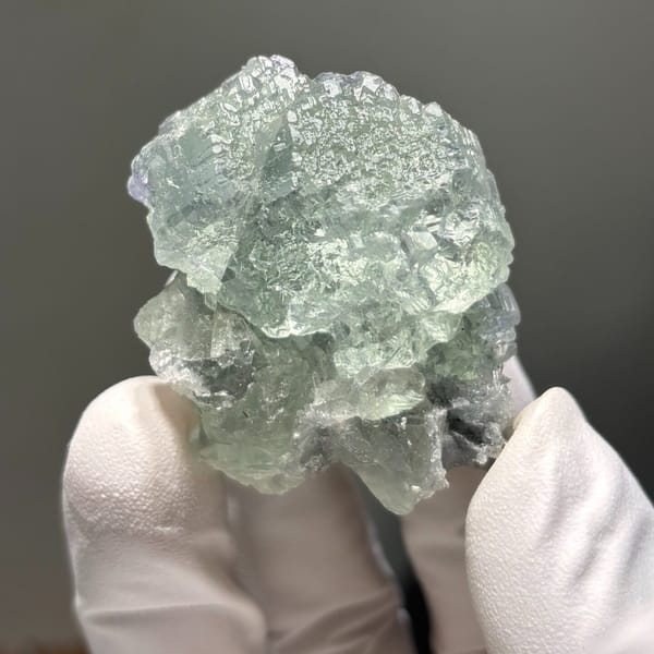 Cracked fluorite from Hunan — alternate view