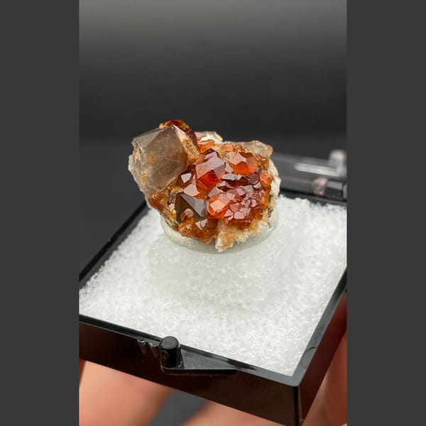 Garnet with smoky quartz from Fujian — alternate view
