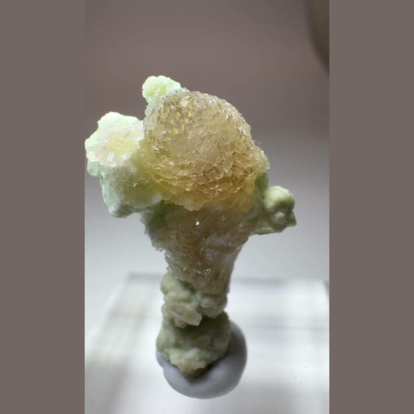 Yellow Creedite with Green Inclusions 2.5 cm — alternate view