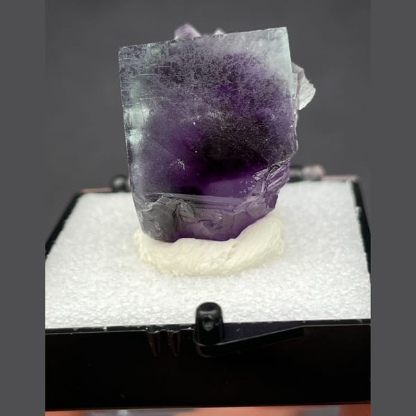 Blue-purple fluorite B from Inner Mongolia — alternate view