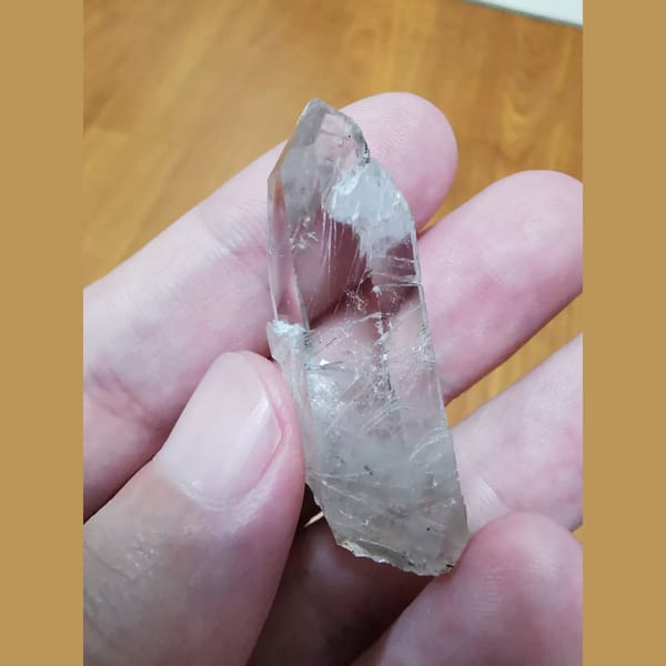 Ultra-clear interference quartz — alternate view
