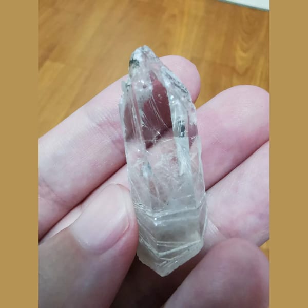 Ultra-clear interference quartz — detail view
