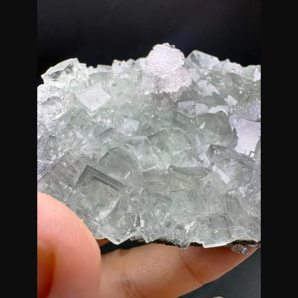 Icy glassy blue-purple fluorite plate with quartz from Fujian — complete view