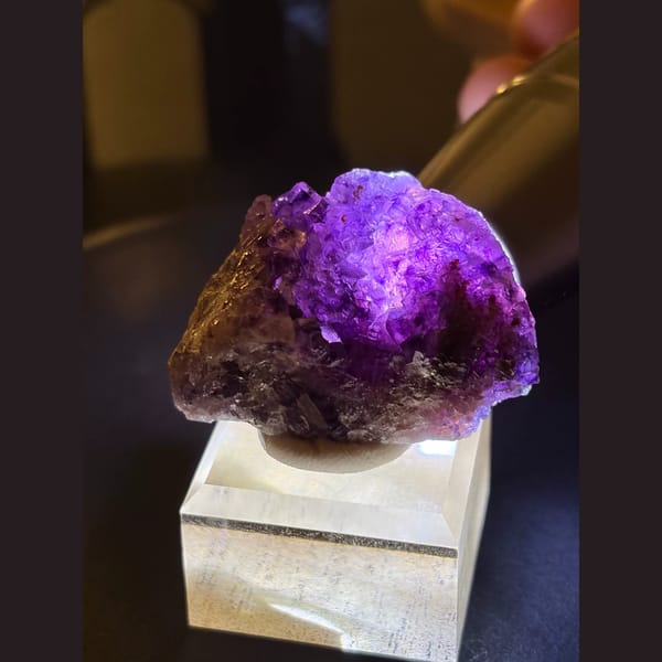 Etched purple-edge fluorite from Luoyang — alternate view