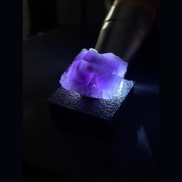 Lavender fluorite with porcelain core from Yaogangxian — detail view