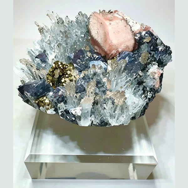 Rhodochrosite with Quartz, Galena and Pyrite 8.0 cm — complete view