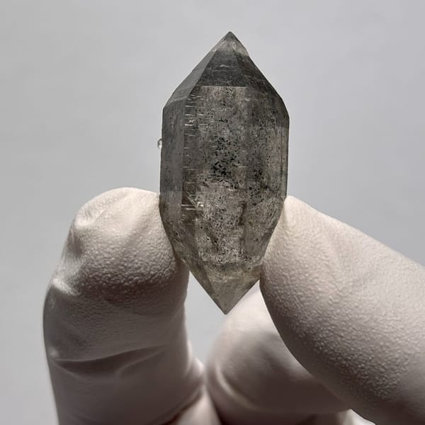 DT Yunnan quartz E — detail view