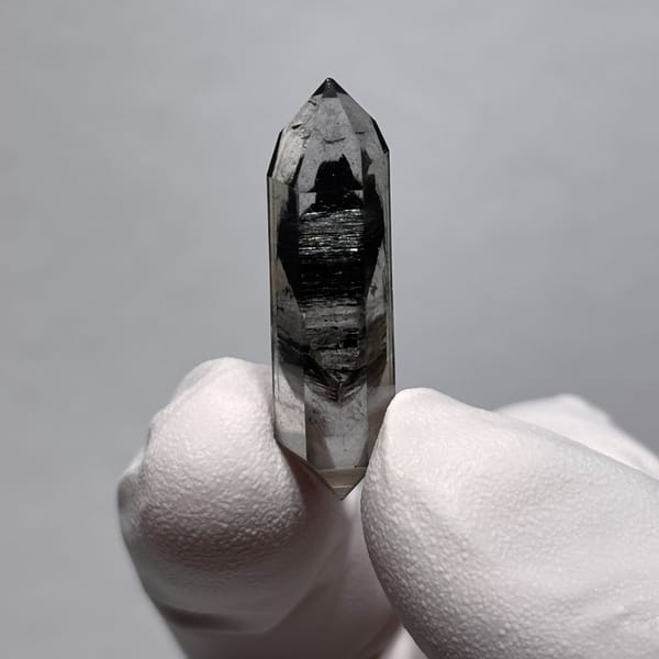DT Yunnan quartz F — detail view
