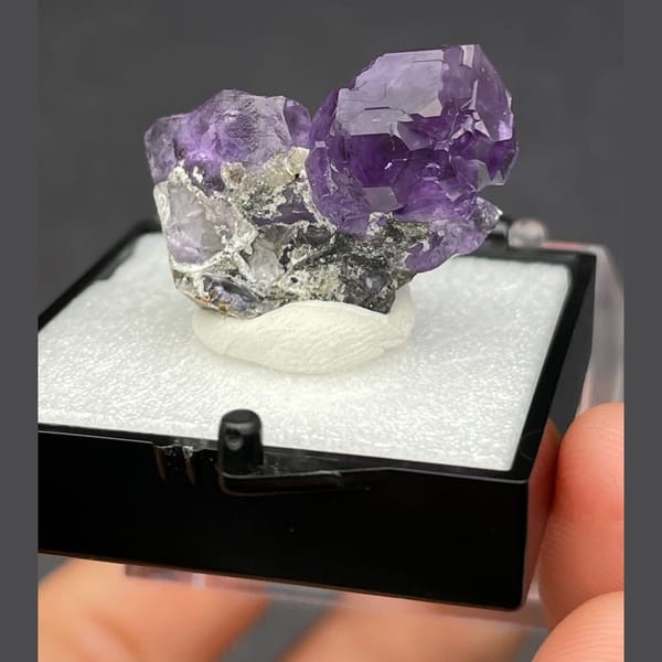 Tanzan-blue fluorite from Fujian — detail view