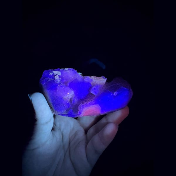 Bicolour purple and green octahedral fluorite cluster from Fujian — detail view