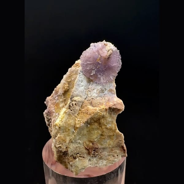 Purple creedite flower on pale matrix from Guizhou — complete view