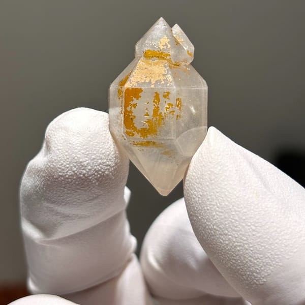 White etched DT Yunnan A — complete view