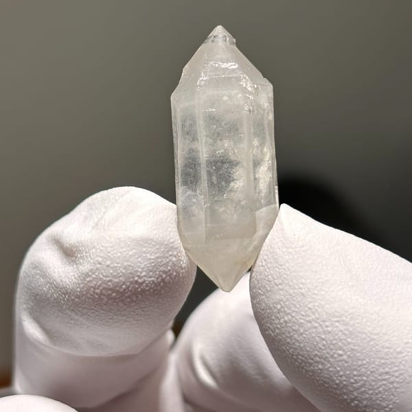 White etched DT Yunnan B — complete view