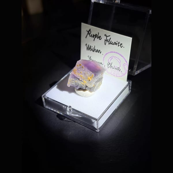 Purple fluorite with limonite from Weishan — alternate view