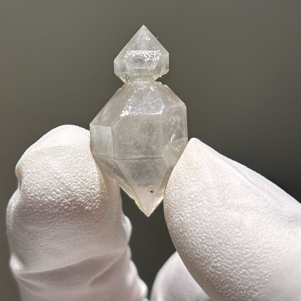 White etched DT Yunnan C — complete view