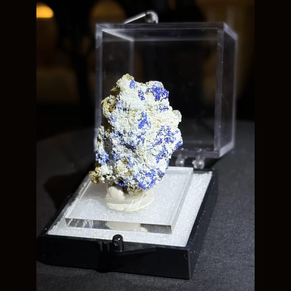 Indigo azurite on white matrix from Guizhou — alternate view