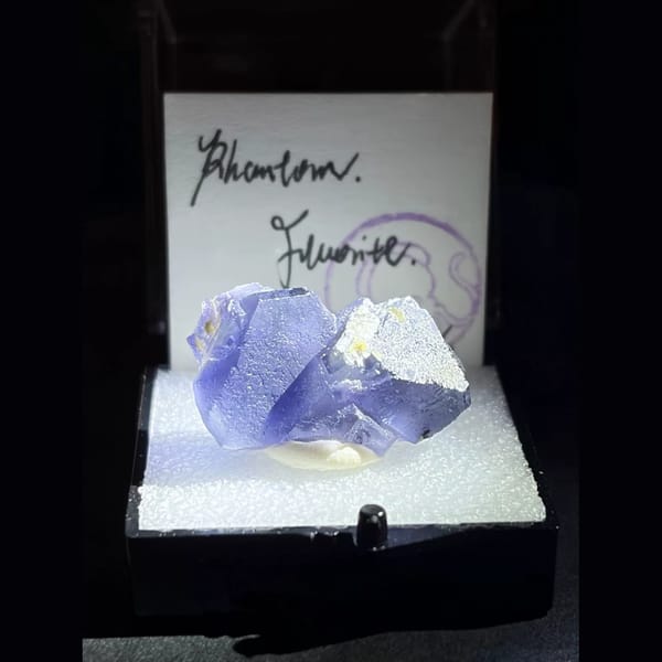 Blue-violet phantom fluorite cubes — alternate view