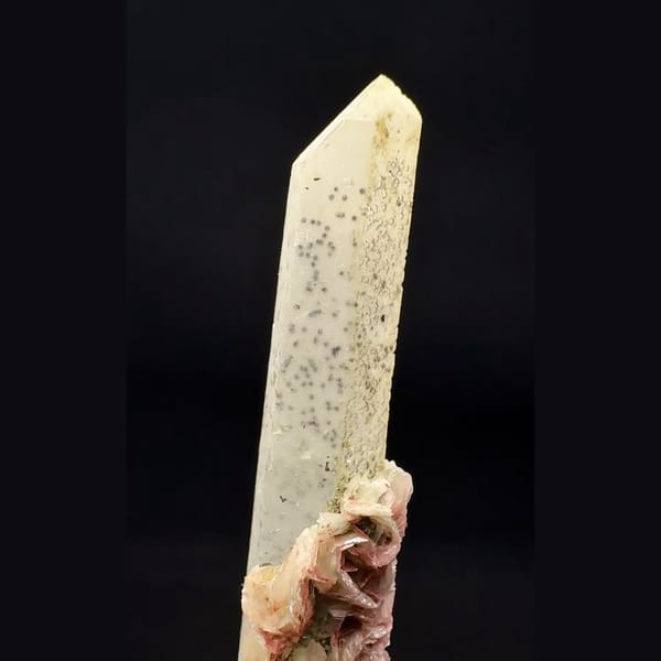 Long frosted quartz crystal with red bladed calcite from Inner Mongolia — alternate view