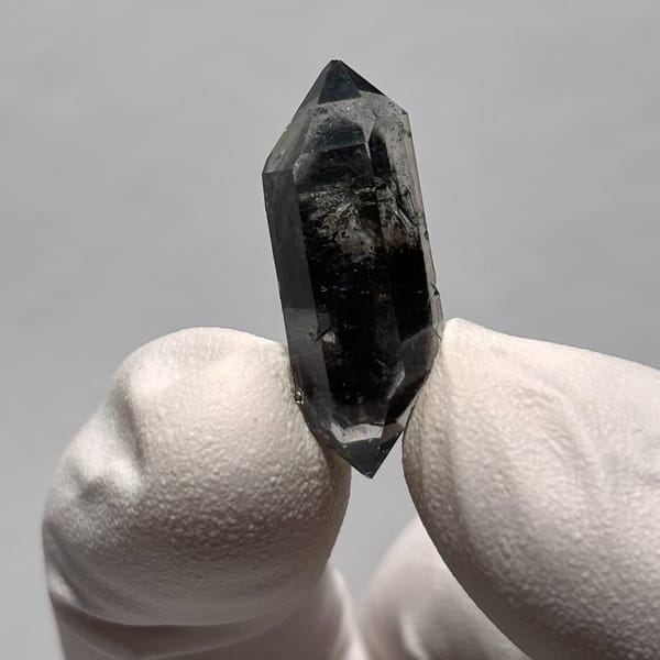 Tip-chip sugar-core DT Yunnan E — alternate view
