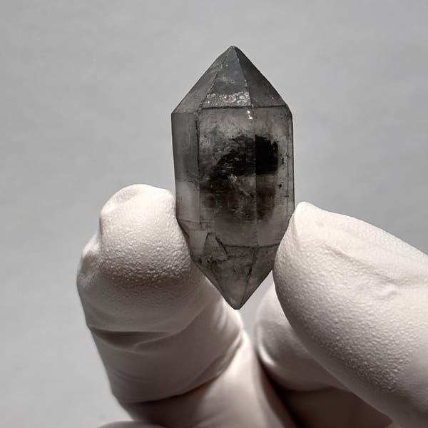Etched sugar-core DT Yunnan A — detail view