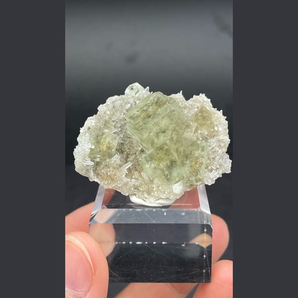 Soft green fluorite with frosty white quartz from Fujian — complete view