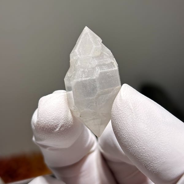 White etched DT Yunnan D — complete view