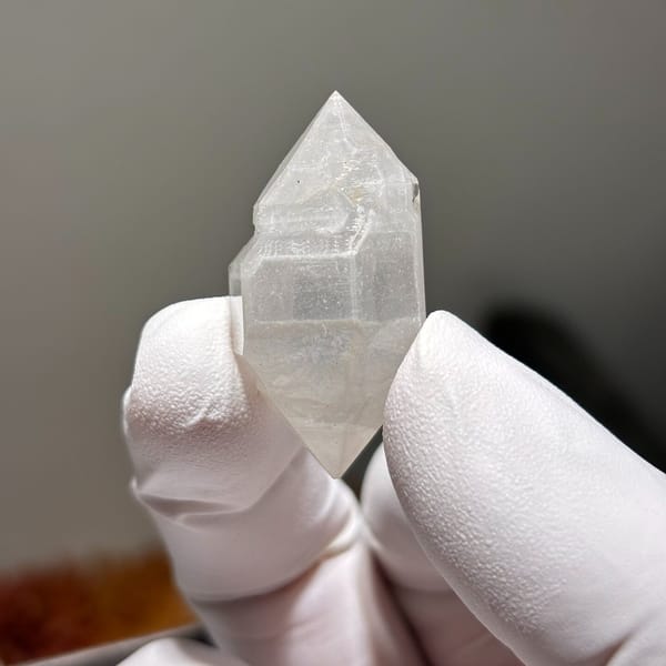 White etched DT Yunnan D — alternate view