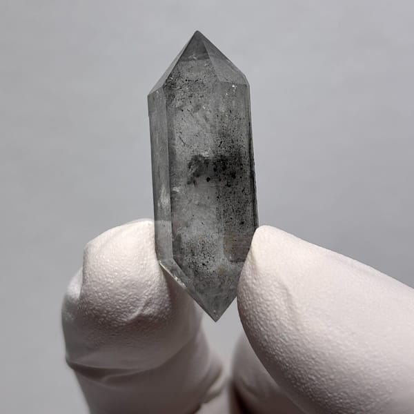 DT Yunnan quartz X — alternate view