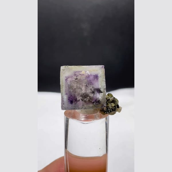Purple Fluorite Cube with Inclusions Yaogangxian 1.1 cm — complete view