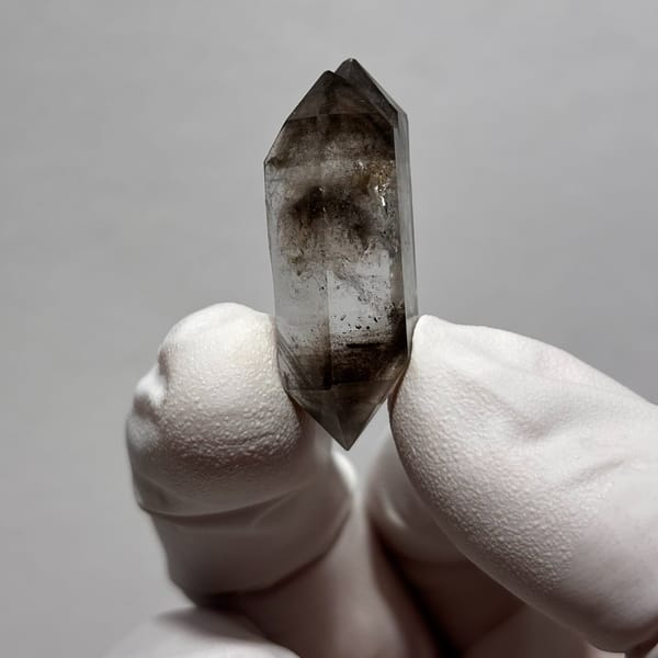 DT Yunnan quartz AE — alternate view
