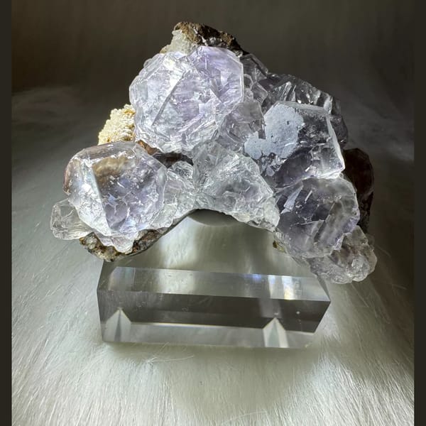 Pale Purple Fluorite Cluster Fujian 5.5 cm — complete view
